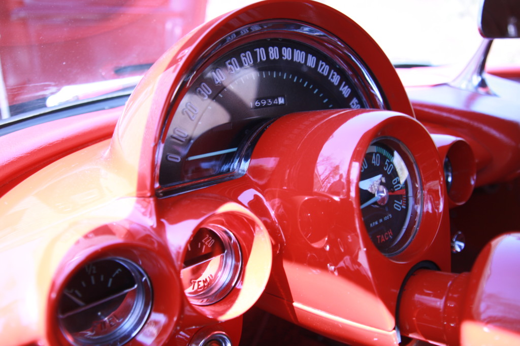 1962 Red Corvette - Gauge Cluster